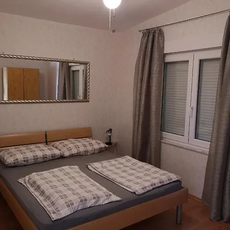 Family-friendly With Swimming Pool Jezera, Murter - 19541 Apartment