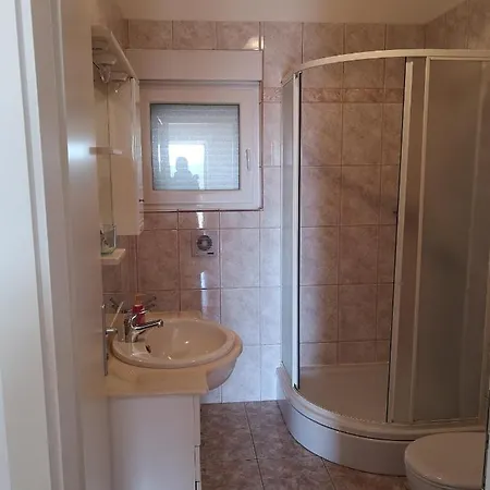 Apartment Family-friendly With Swimming Pool Jezera, Murter - 19541 *