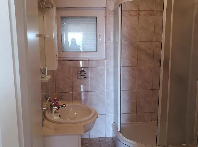 Apartman Family-friendly With Swimming Pool Jezera, Murter - 19541 *